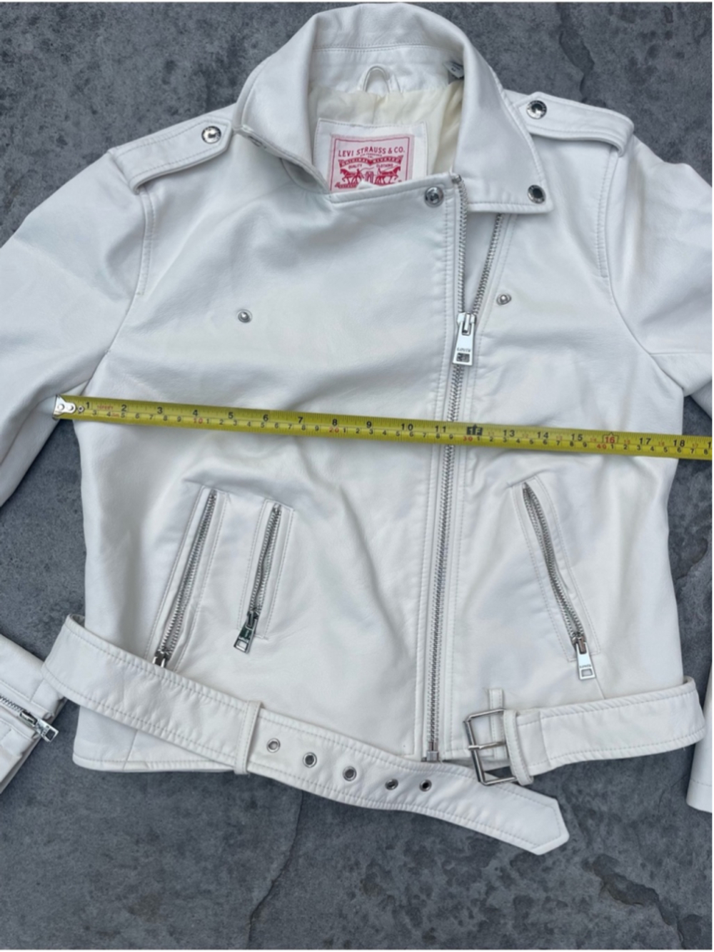 Levi's White Leather Moto Jacket with Belted Hem - Picture 6 of 10